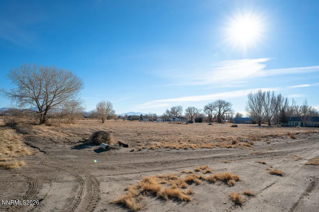 14 Ashley Yerington NV 89447