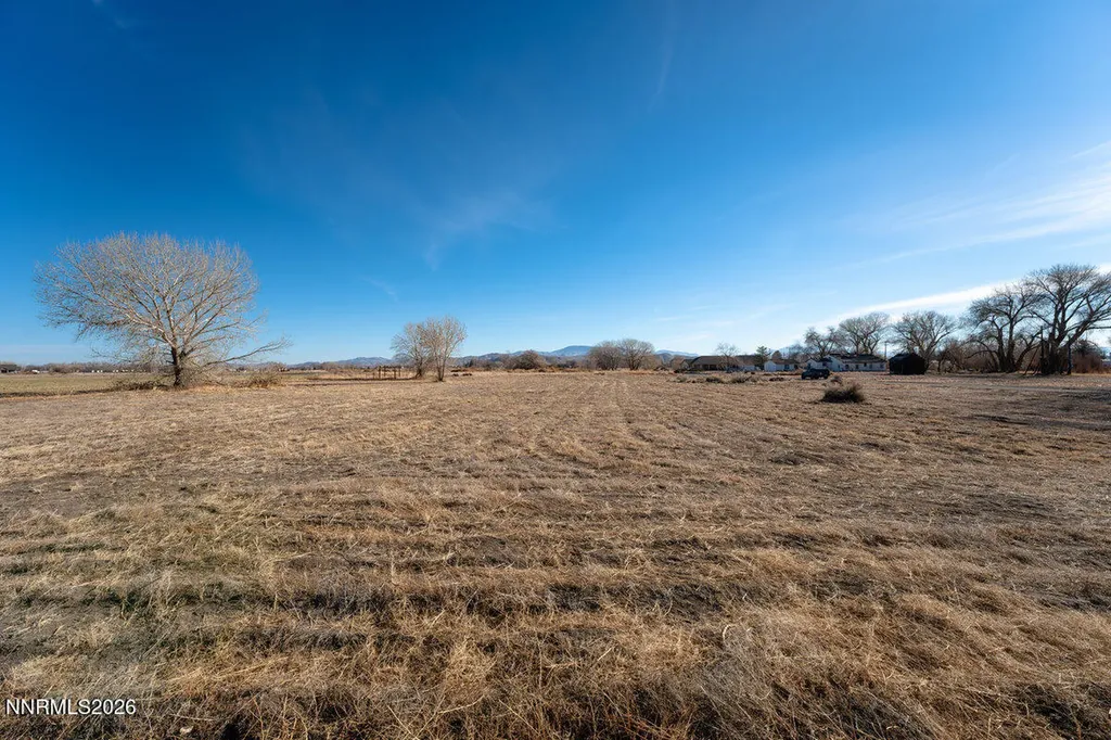 14 Ashley Yerington NV 89447