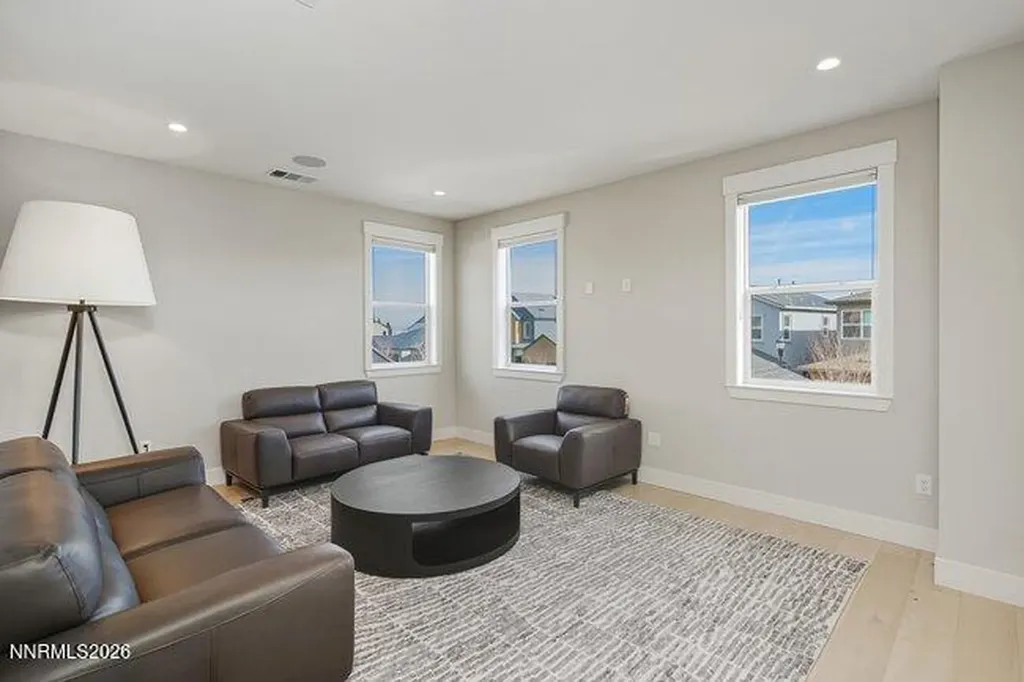 5535 Dapplegray Reno NV 89511