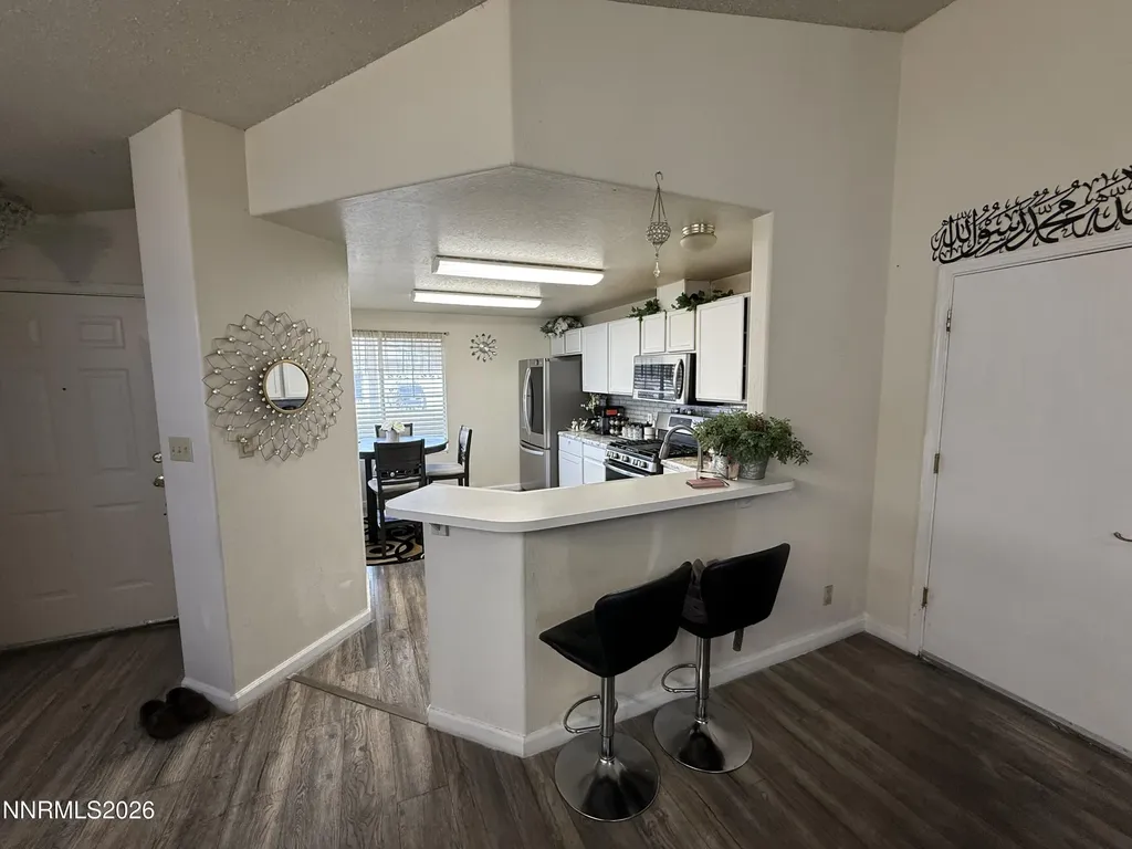 1585 Mescalero Reno NV 89523