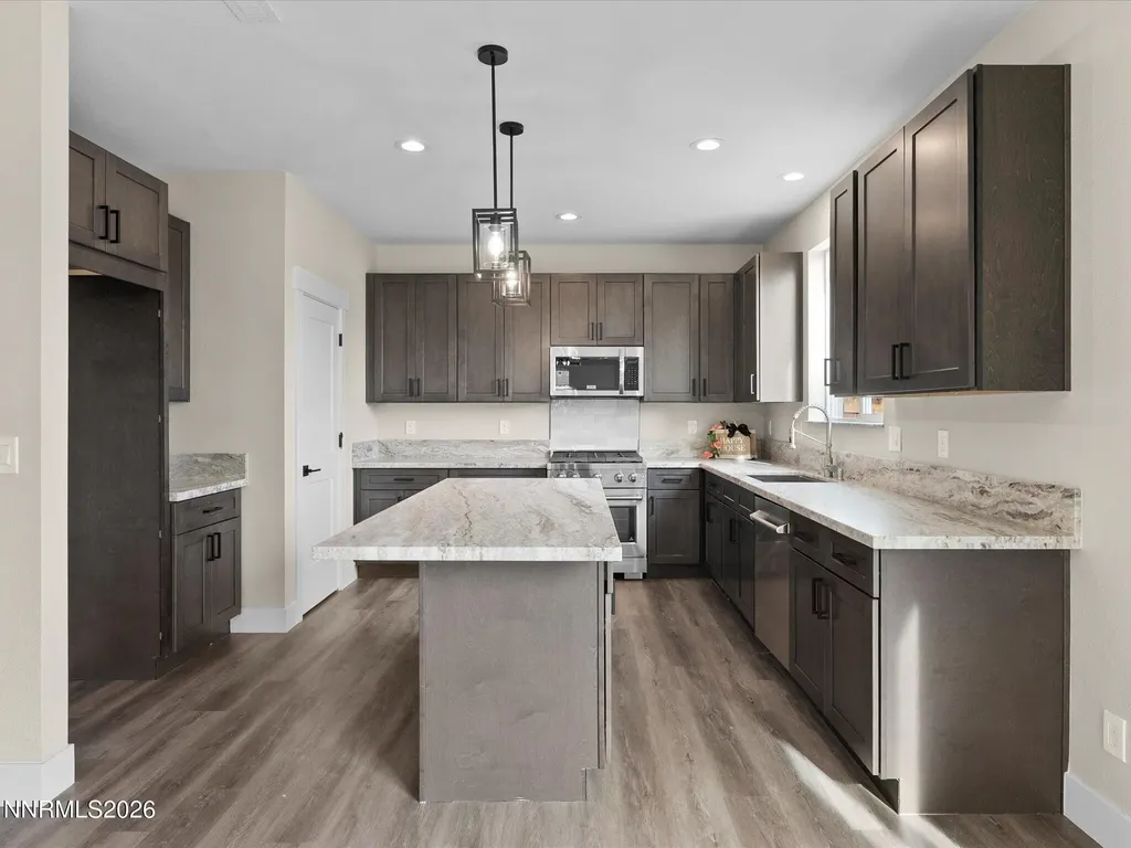 3592 Oakridge Sparks NV 89436