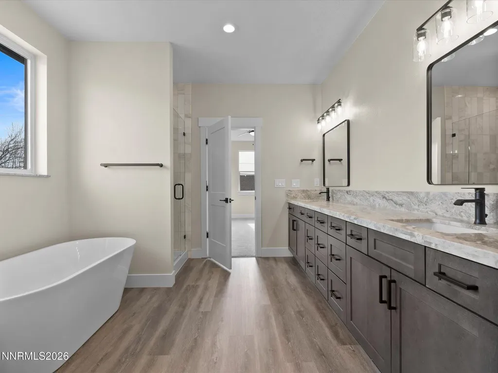 3592 Oakridge Sparks NV 89436