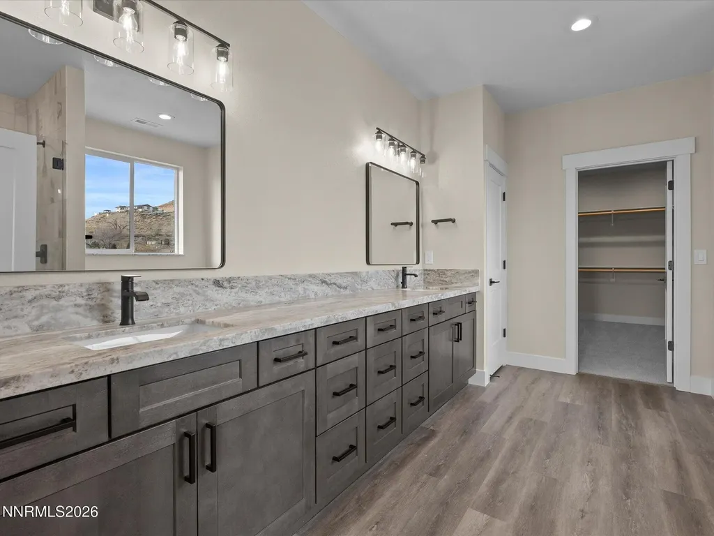 3592 Oakridge Sparks NV 89436