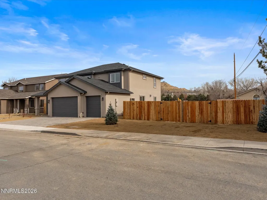 3592 Oakridge Sparks NV 89436