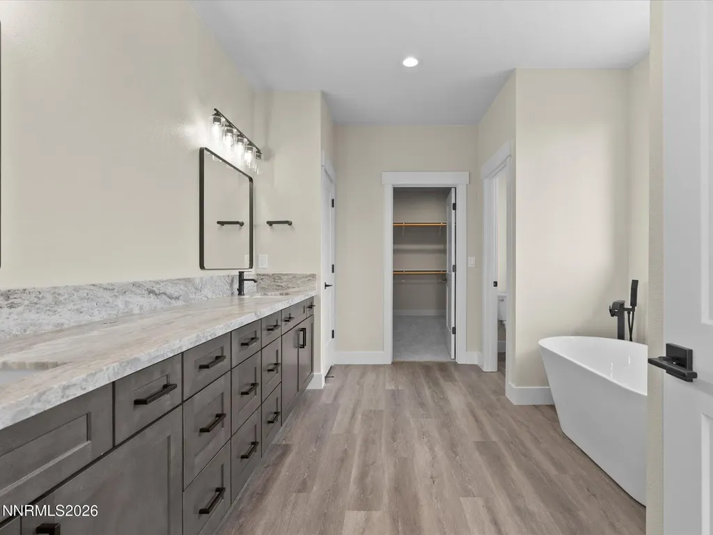 3592 Oakridge Sparks NV 89436