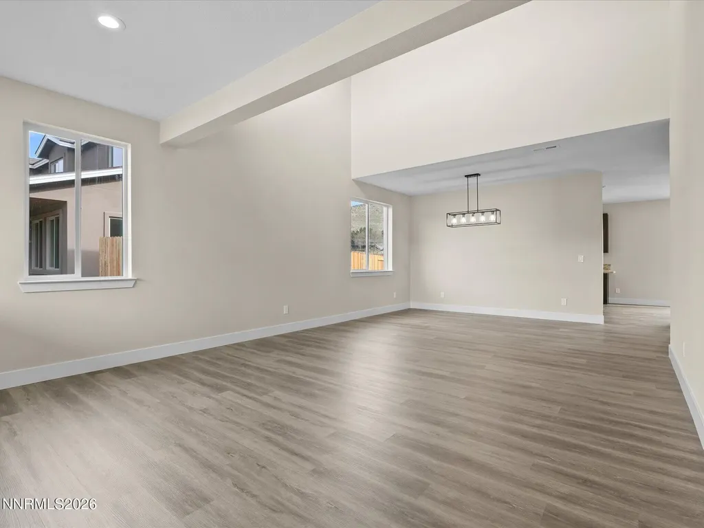 3592 Oakridge Sparks NV 89436