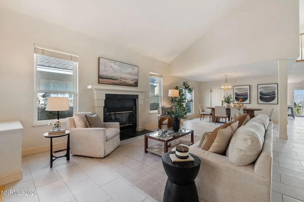 6186 Squires Reno NV 89519