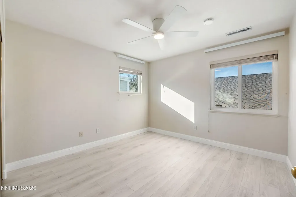 6186 Squires Reno NV 89519