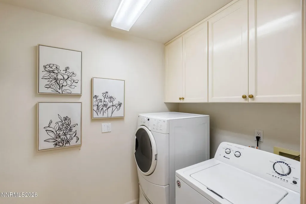 6186 Squires Reno NV 89519