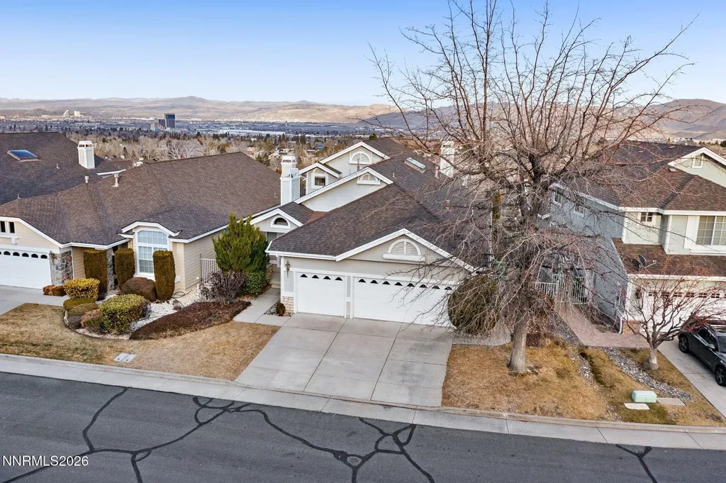 6186 Squires Reno NV 89519