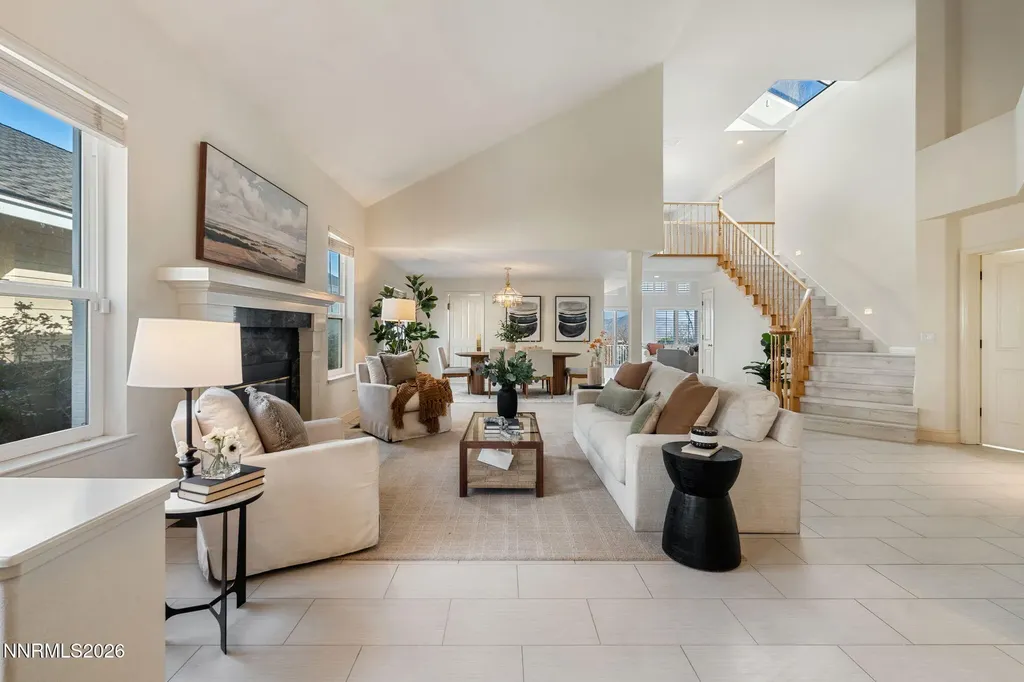 6186 Squires Reno NV 89519