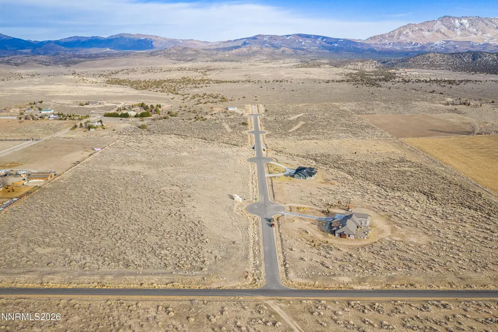 2410 Blaze Gardnerville NV 89410