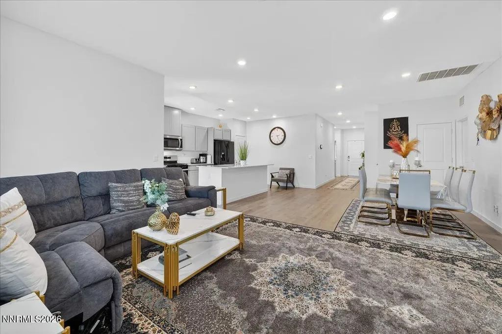 7397 Mountain Top Reno NV 89506