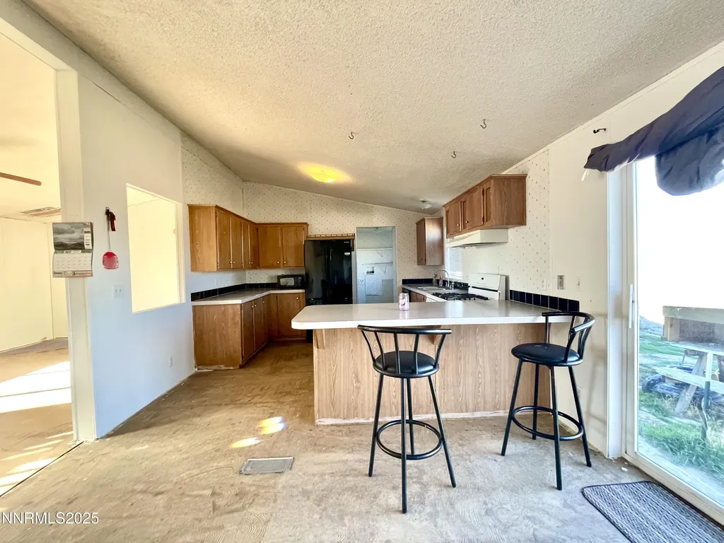 6055 Amos Winnemucca NV 89445