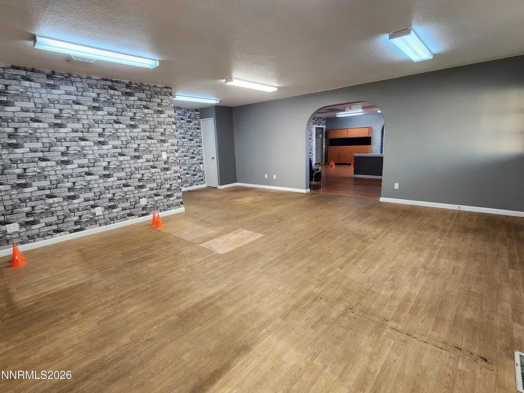 1532 U.s. Highway 395 Gardnerville NV 89410