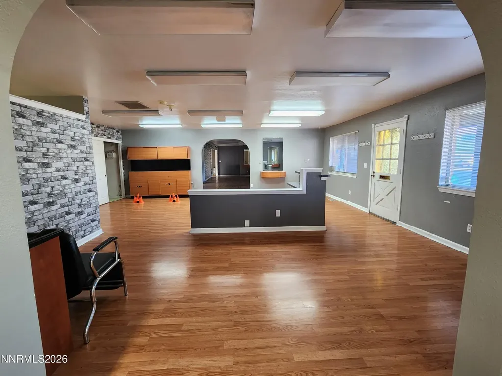 1532 U.s. Highway 395 Gardnerville NV 89410