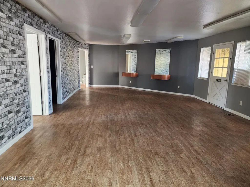 1532 U.s. Highway 395 Gardnerville NV 89410