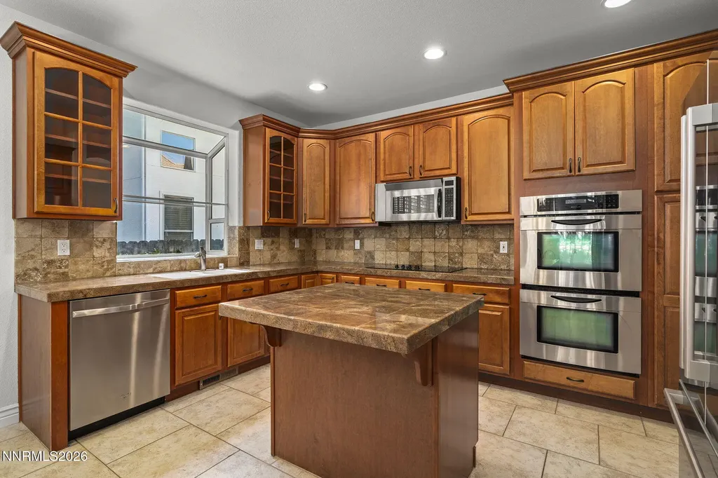 6540 Monticello Reno NV 89519