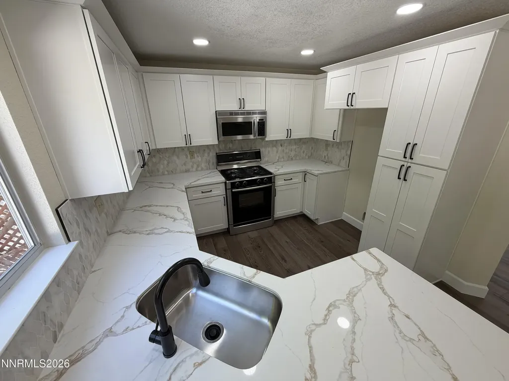 535 Cliff View Reno NV 89523