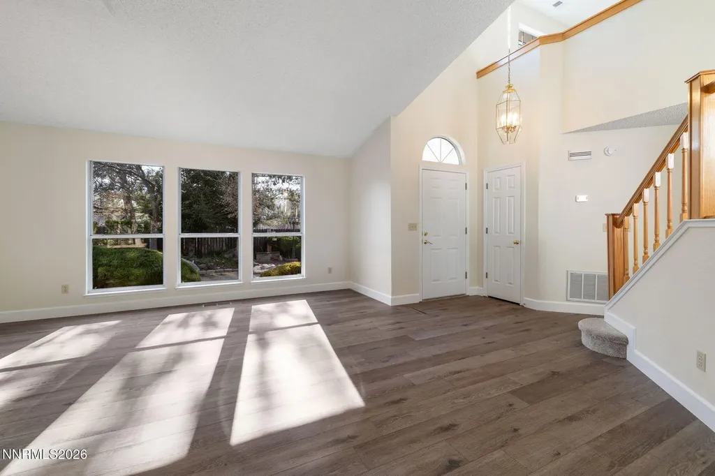 535 Cliff View Reno NV 89523