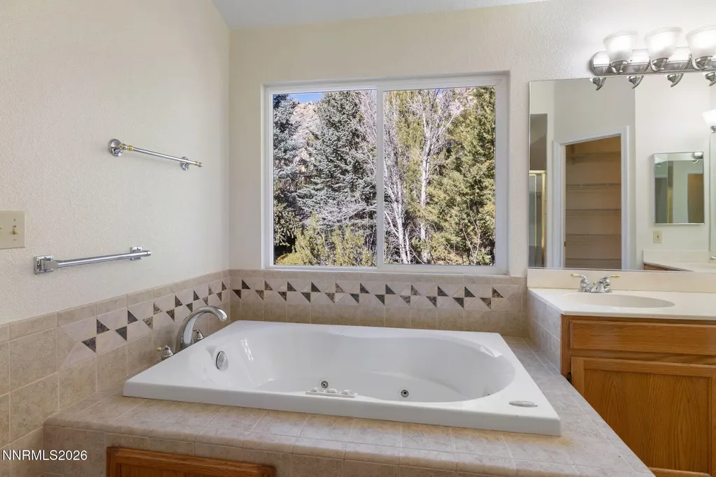 535 Cliff View Reno NV 89523