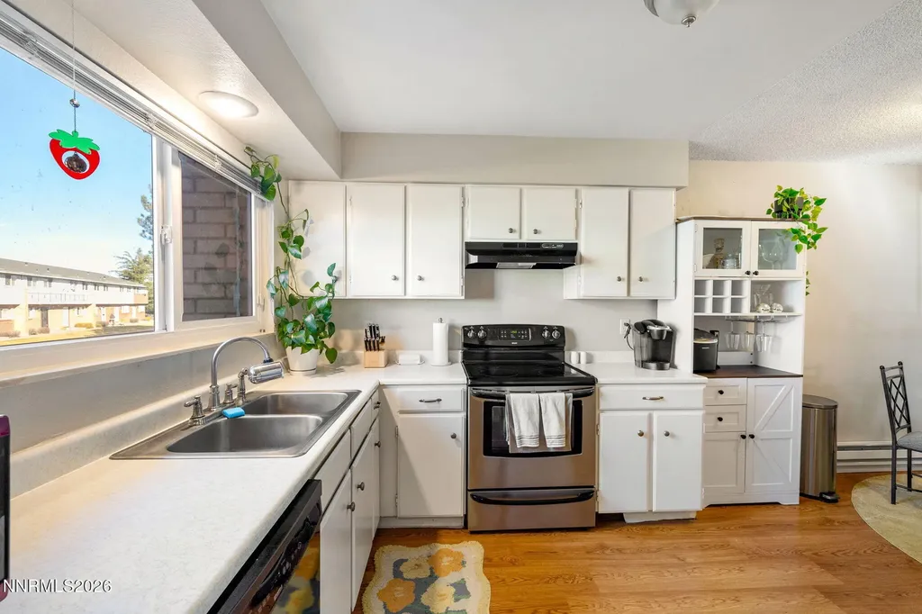 625 Smithridge Park Reno NV 89502