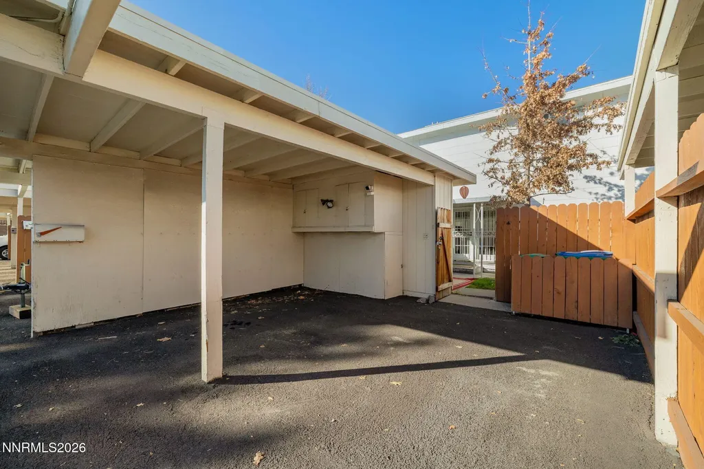625 Smithridge Park Reno NV 89502