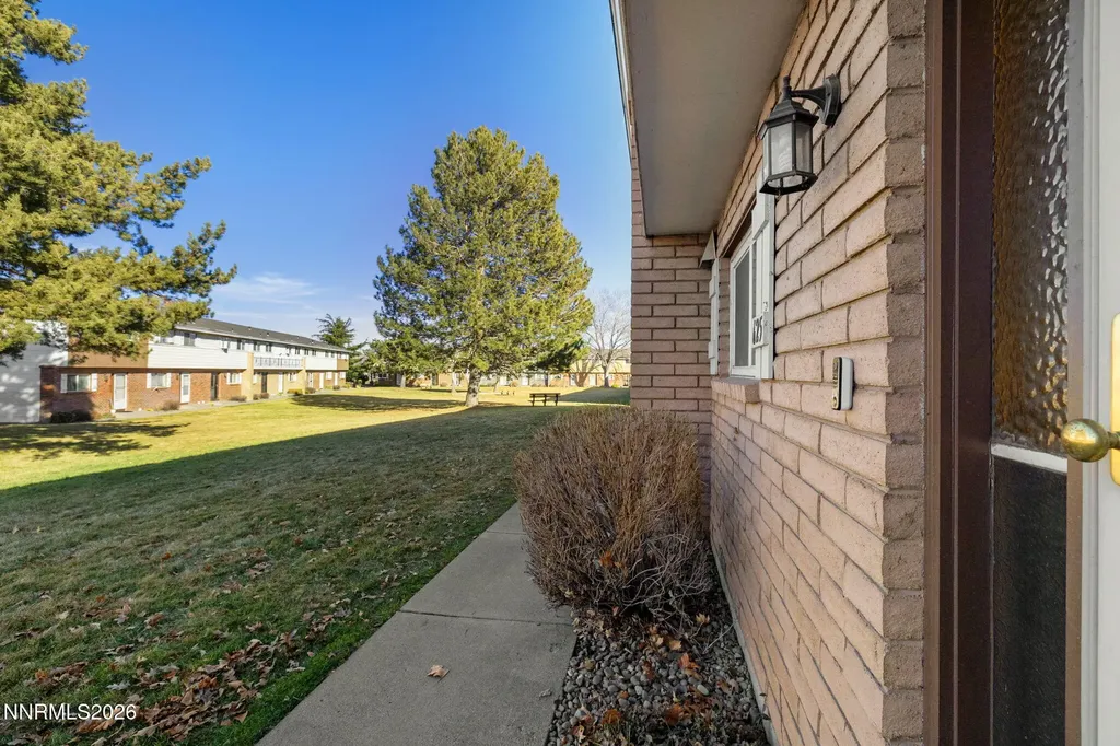 625 Smithridge Park Reno NV 89502