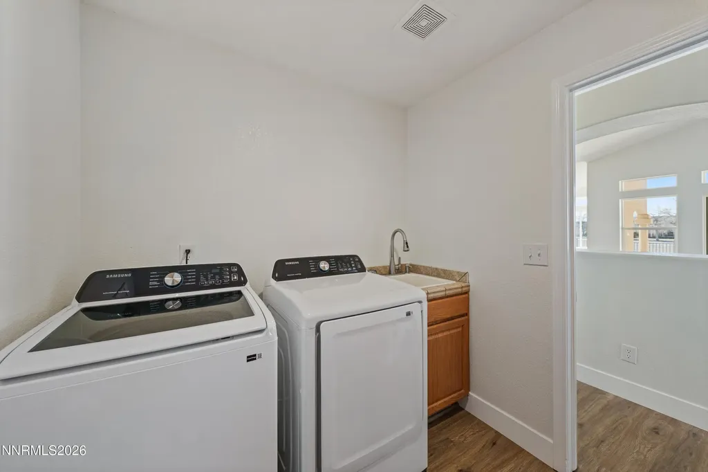 560 Wedge Fernley NV 89408