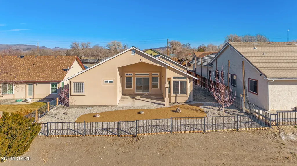 560 Wedge Fernley NV 89408