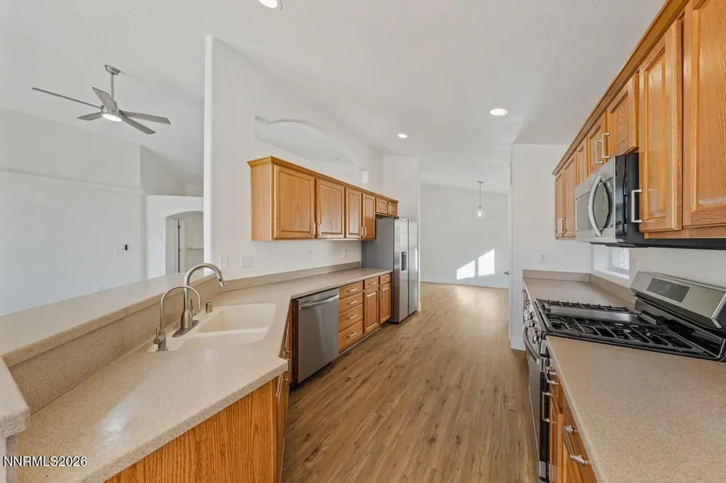 560 Wedge Fernley NV 89408