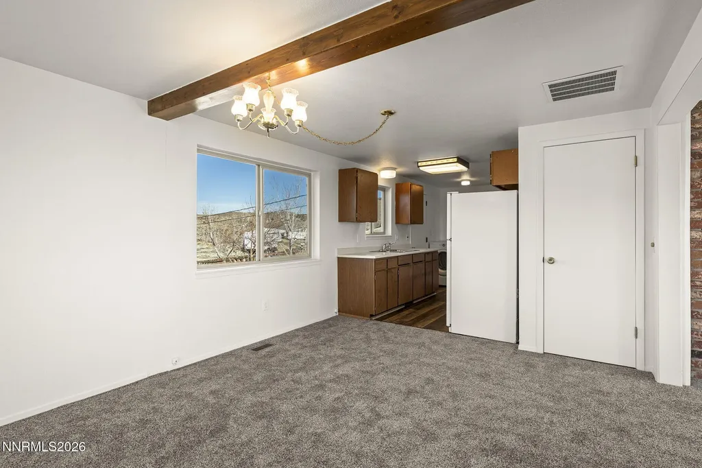 5725 Jim Denning Sun Valley NV 89433