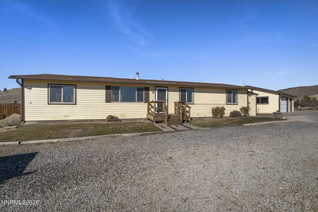 5725 Jim Denning Sun Valley NV 89433