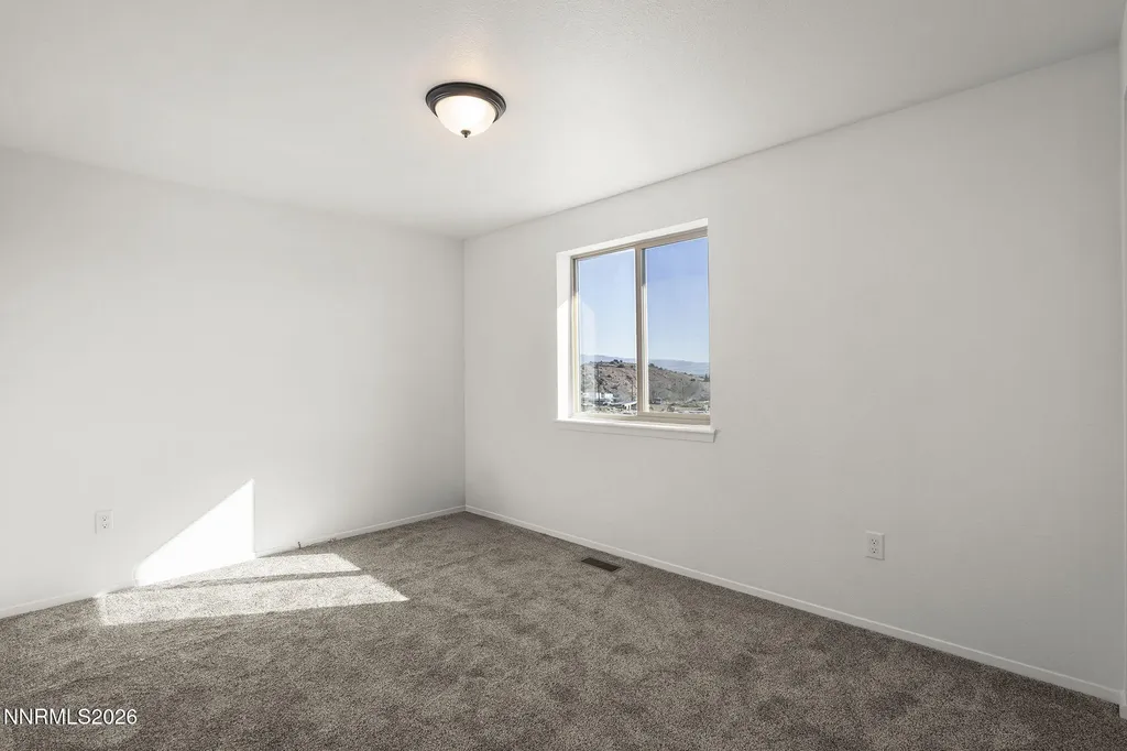 5725 Jim Denning Sun Valley NV 89433
