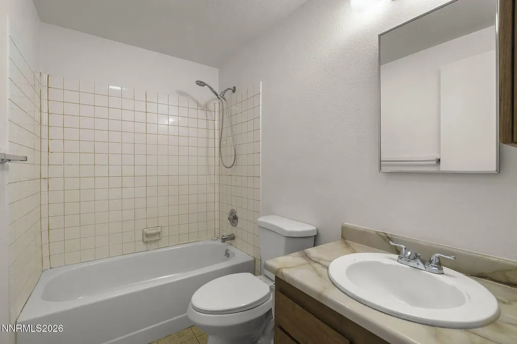 5725 Jim Denning Sun Valley NV 89433