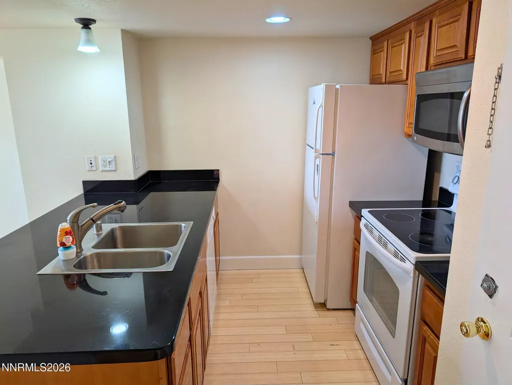450 Arlington Reno NV 89503