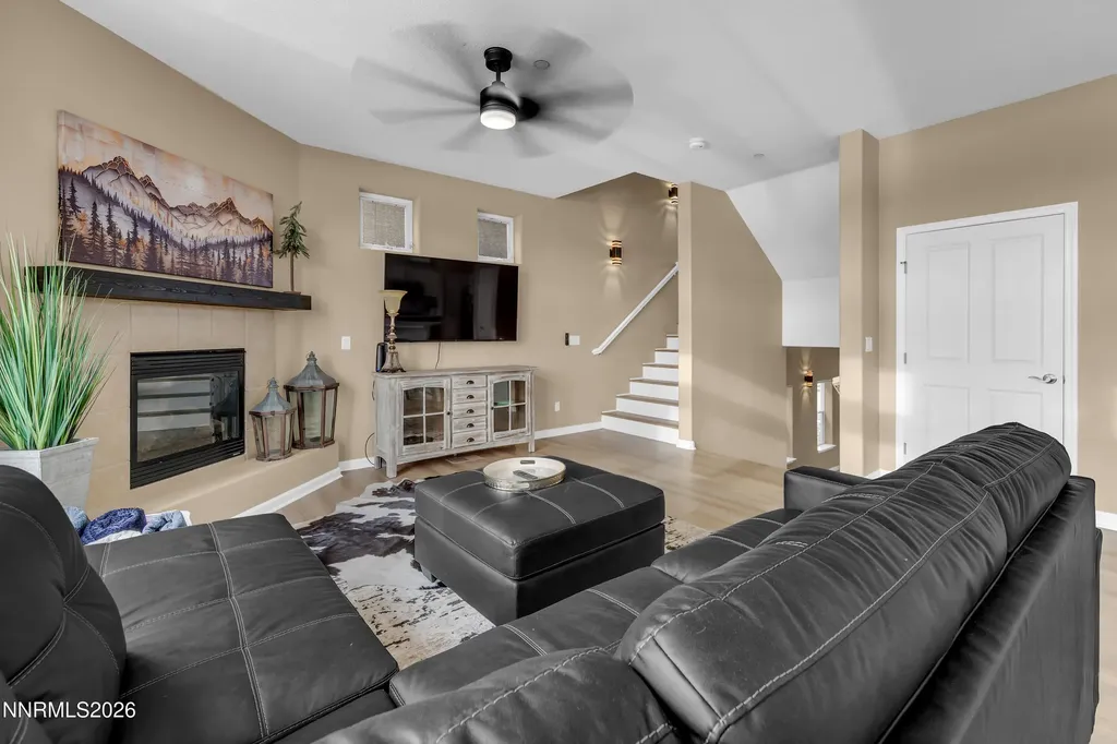 1165 Harbour Cove Sparks NV 89434