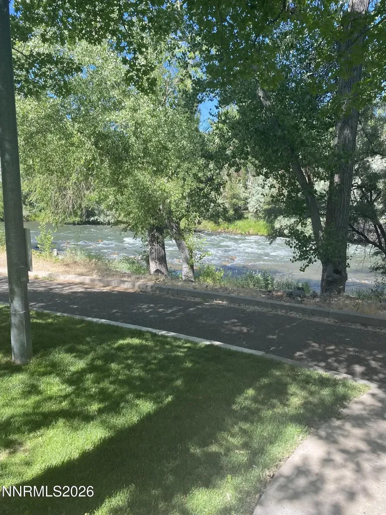 2875 Idlewild Reno NV 89509