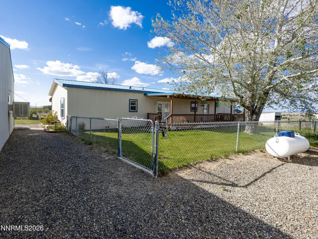7075 Lazy P Winnemucca NV 89445