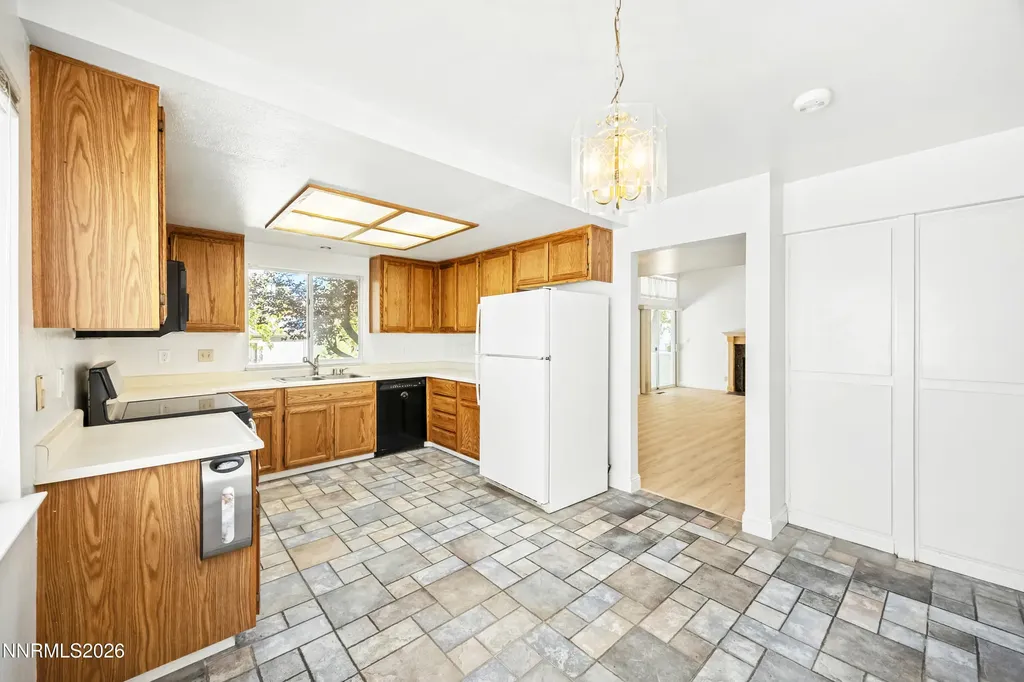 7554 Whimbleton Reno NV 89511