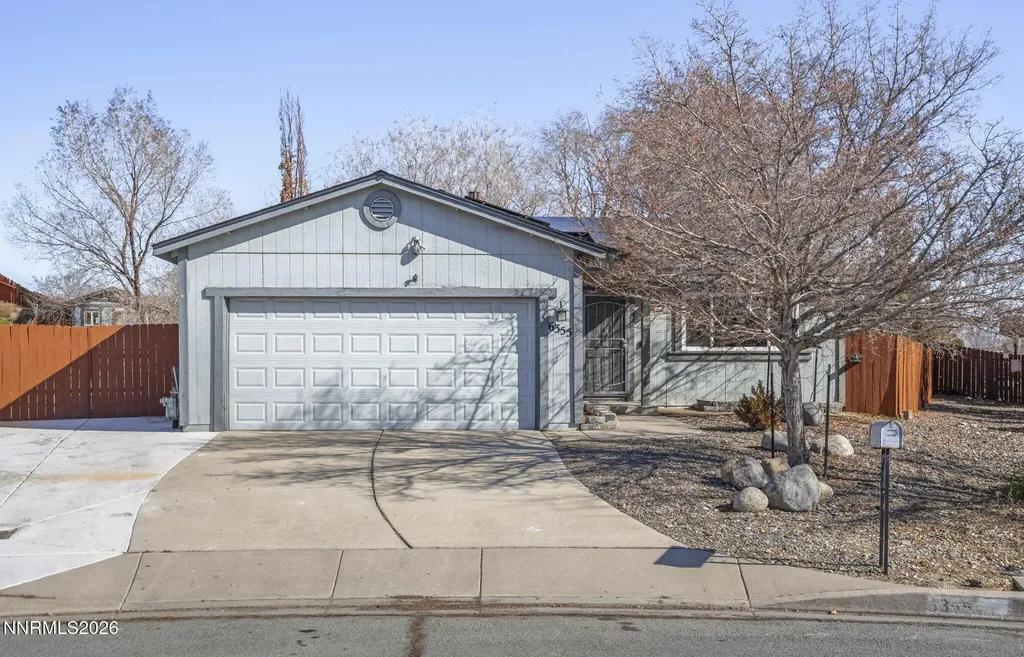 6355 Chinook Sun Valley NV 89433