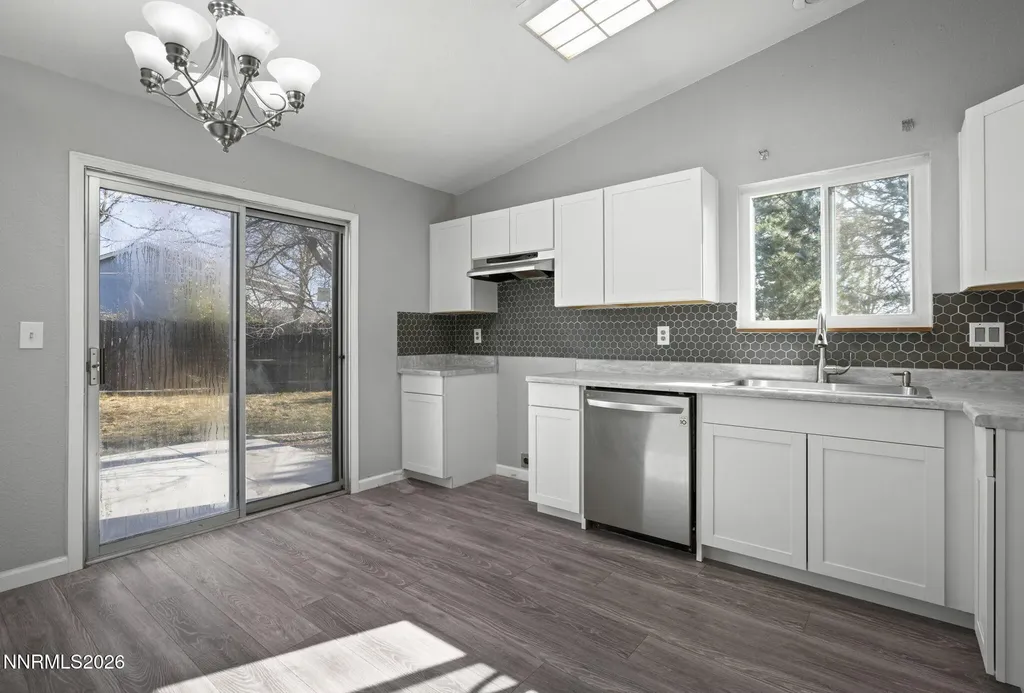 6355 Chinook Sun Valley NV 89433