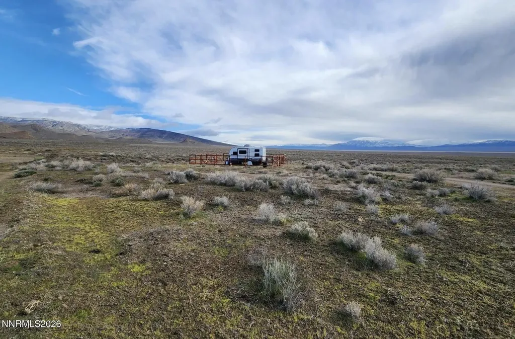 101213 Fencemaker Road Lovelock NV 89419