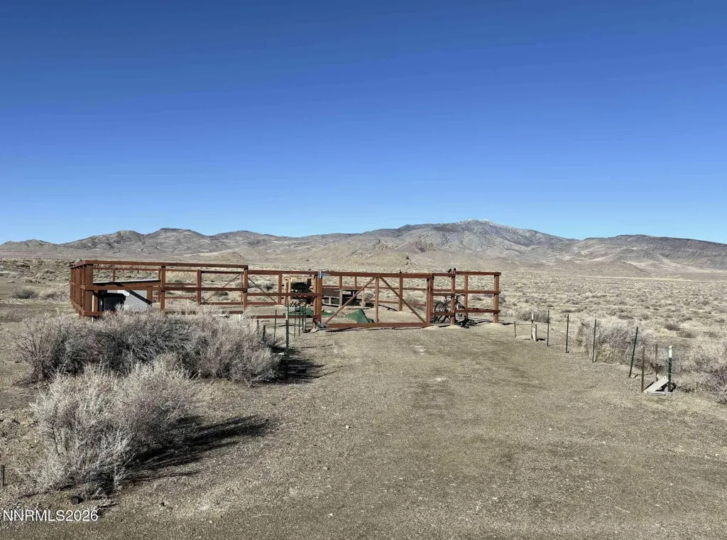 101213 Fencemaker Road Lovelock NV 89419