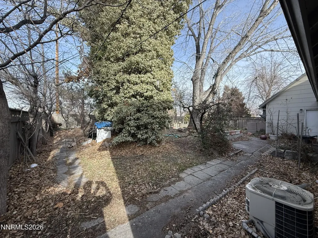 1801 Hawthorne Reno NV 89502
