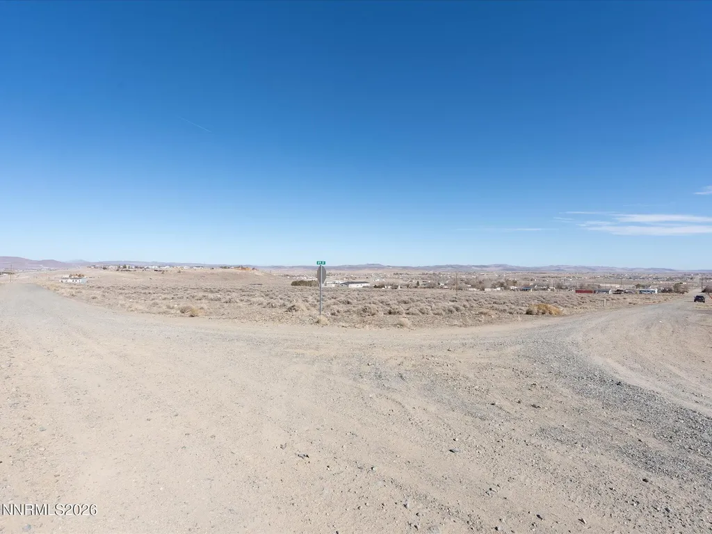 1470 8th Silver Springs NV 89429