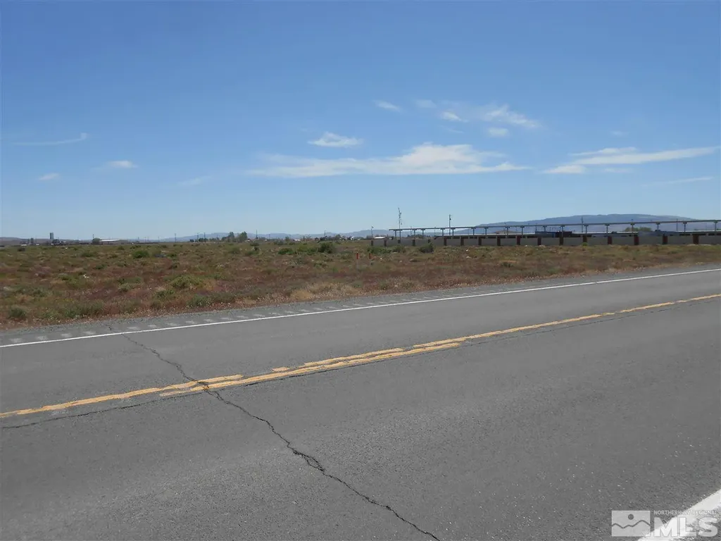 3590 Highway 95a Silver Springs NV 89429