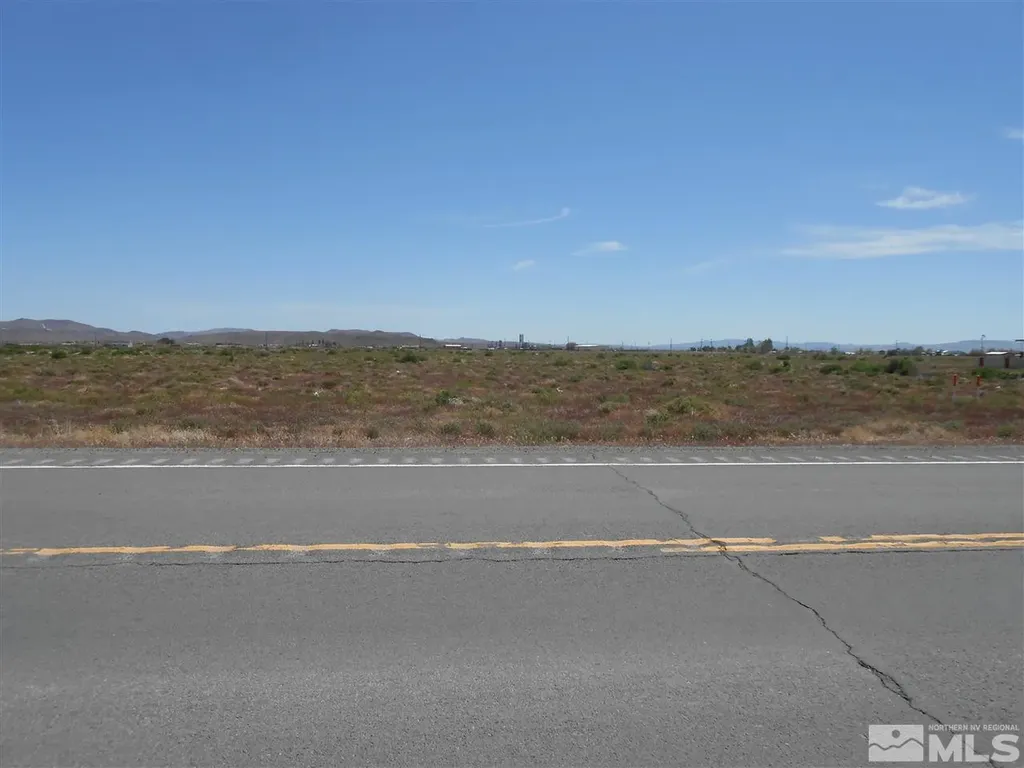 3590 Highway 95a Silver Springs NV 89429
