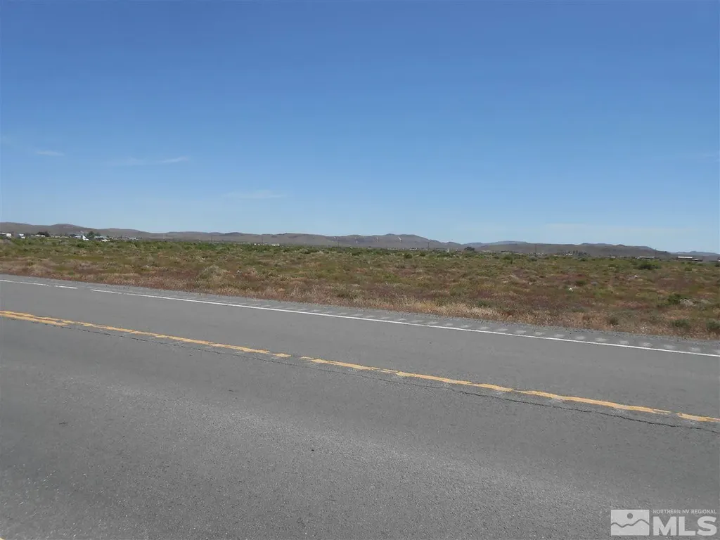 3590 Highway 95a Silver Springs NV 89429