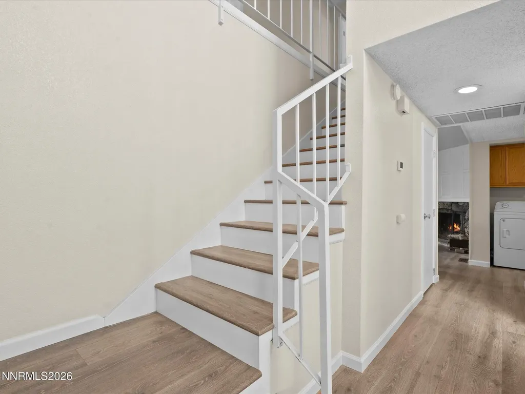 1074 Glen Martin Sparks NV 89434